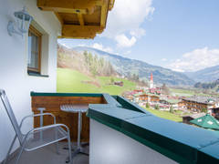 Zimmerbild 6
