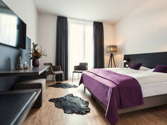 Zimmerbild 15