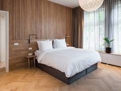 Zimmerbild 15