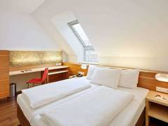 Zimmerbild 18