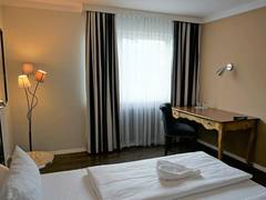 Zimmerbild 13