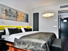 Zimmerbild 24
