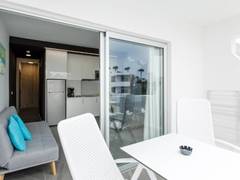 Zimmerbild 6