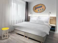 Zimmerbild 19