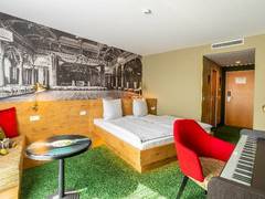 Zimmerbild 14