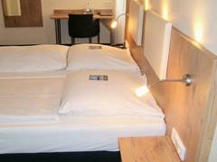 Zimmerbild 16