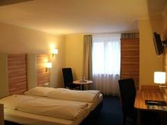 Zimmerbild 18
