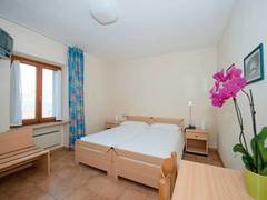 Zimmerbild 6