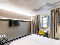 Zimmerbild 12