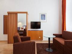 Zimmerbild 11