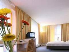 Zimmerbild 13