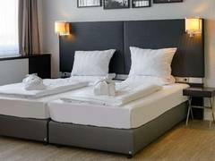 Zimmerbild 10