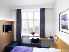 Zimmerbild 29