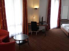 Zimmerbild 4