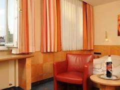 Zimmerbild 13