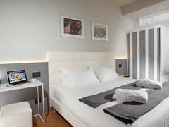 Zimmerbild 8