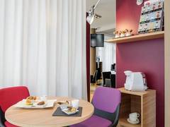 Zimmerbild 11