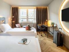 Zimmerbild 26