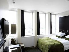 Zimmerbild 33