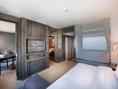 Zimmerbild 19