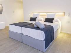 Zimmerbild 28