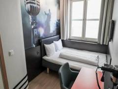 Zimmerbild 10