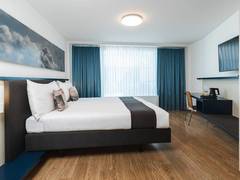 Zimmerbild 26