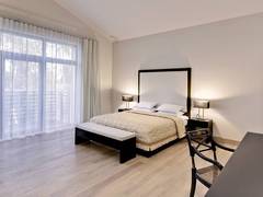 Zimmerbild 12