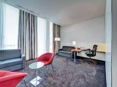 Zimmerbild 11