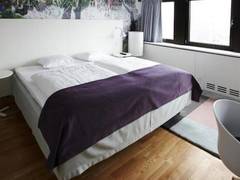 Zimmerbild 32