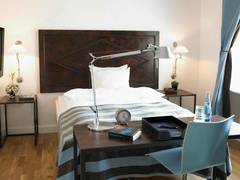 Zimmerbild 24