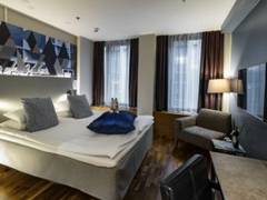 Zimmerbild 23