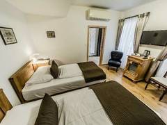 Zimmerbild 13