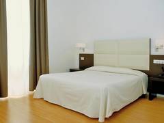 Zimmerbild 4