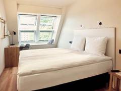 Zimmerbild 6
