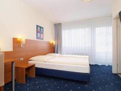 Zimmerbild 15