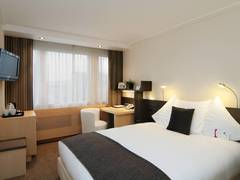 Zimmerbild 5