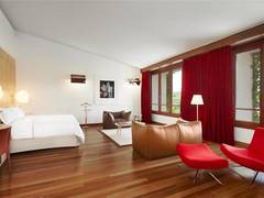 Zimmerbild 12