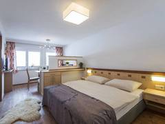 Zimmerbild 48