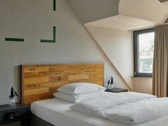 Zimmerbild 23