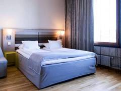 Zimmerbild 22