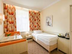 Zimmerbild 10