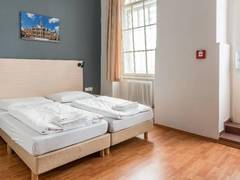 Zimmerbild 15