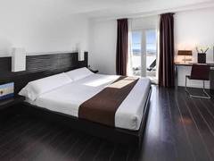 Zimmerbild 14