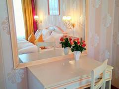 Zimmerbild 12