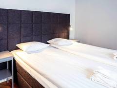 Zimmerbild 16