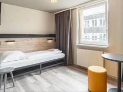 Zimmerbild 14