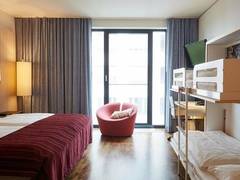 Zimmerbild 14