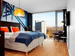 Zimmerbild 10