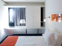 Zimmerbild 25